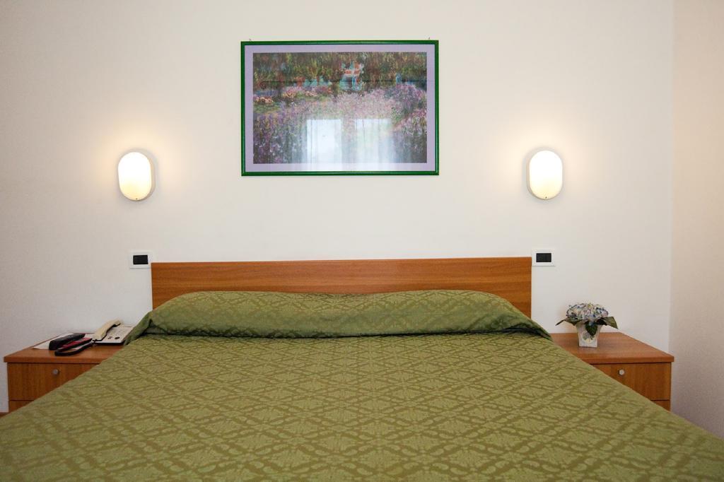 Hotel La Toscana Arezzo Exteriör bild