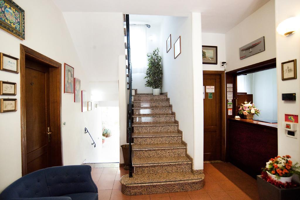 Hotel La Toscana Arezzo Exteriör bild