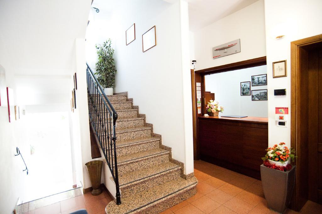 Hotel La Toscana Arezzo Exteriör bild
